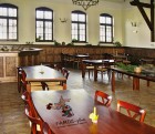 	| FAMOS - plus dřevěné a průmyslové podlahy Albertovec 004 [zámecké čtverce]